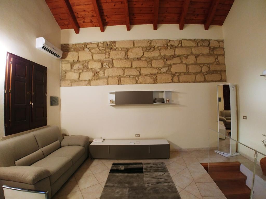 Sa Domu E Babbu Apartment Cagliari Bagian luar foto