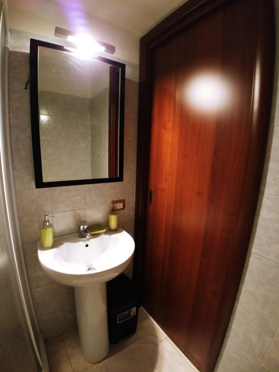 Sa Domu E Babbu Apartment Cagliari Bagian luar foto