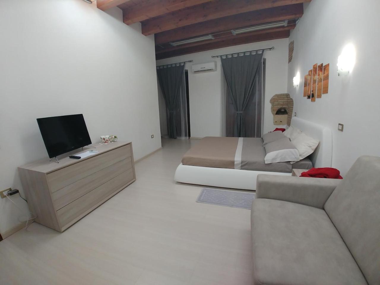 Sa Domu E Babbu Apartment Cagliari Bagian luar foto