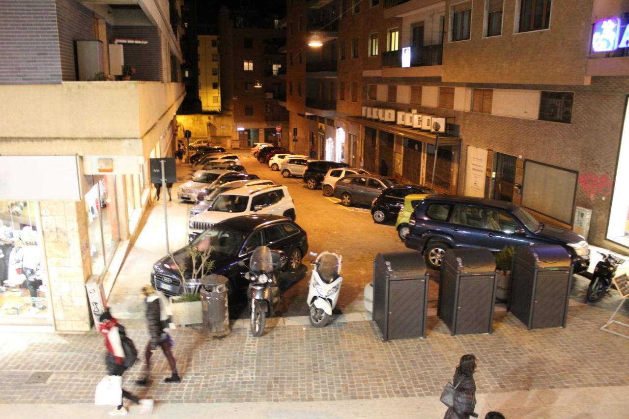 Sa Domu E Babbu Apartment Cagliari Bagian luar foto