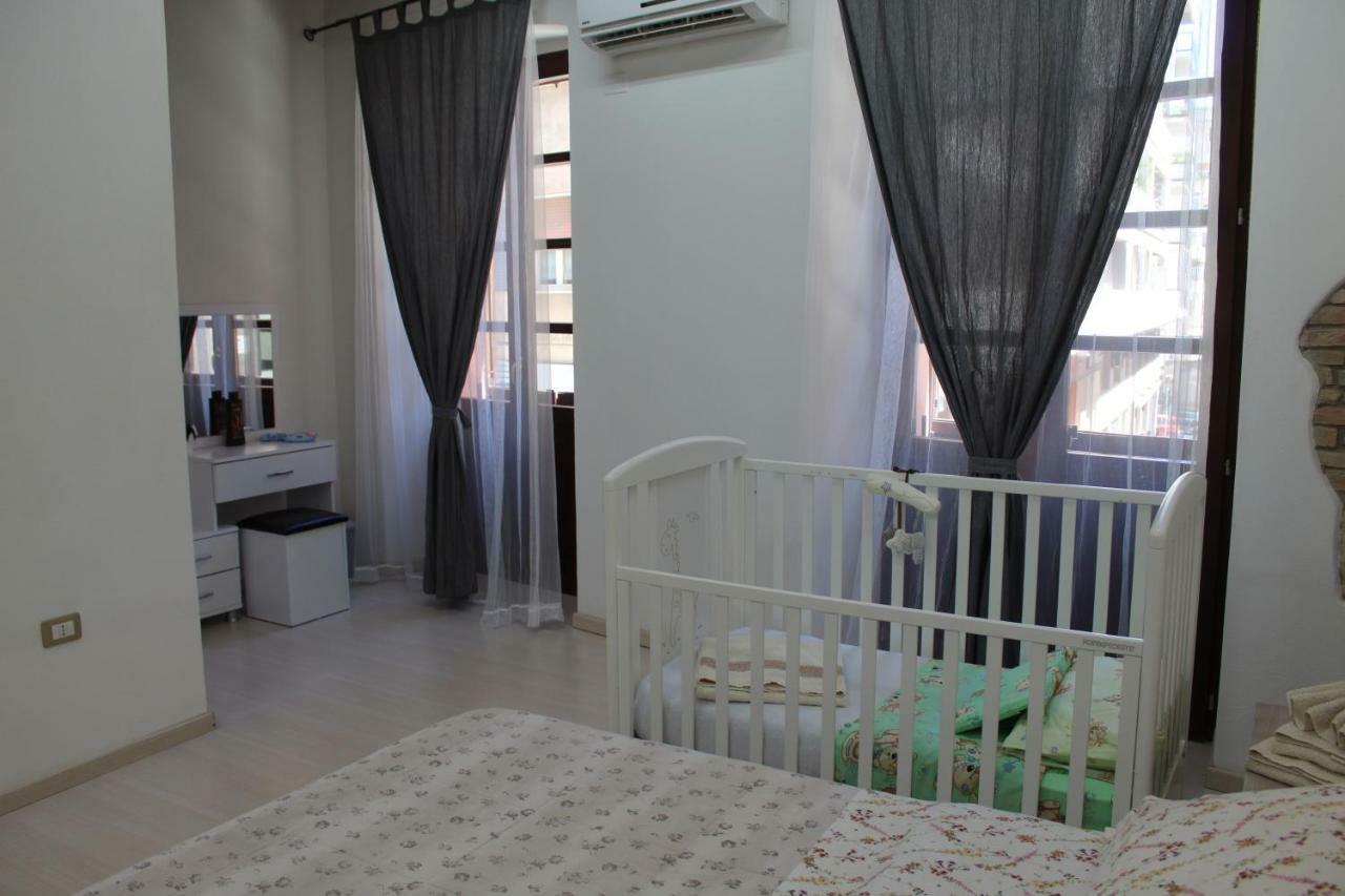 Sa Domu E Babbu Apartment Cagliari Bagian luar foto